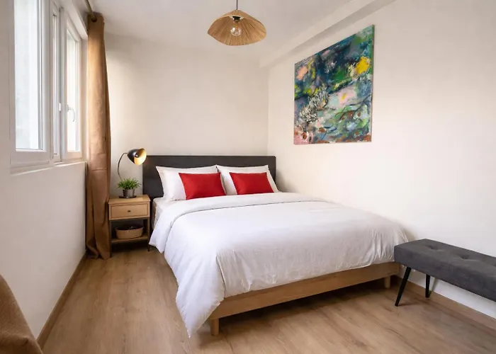 Апартаменти Spacieux Et Paisible 6 Personnes Анже